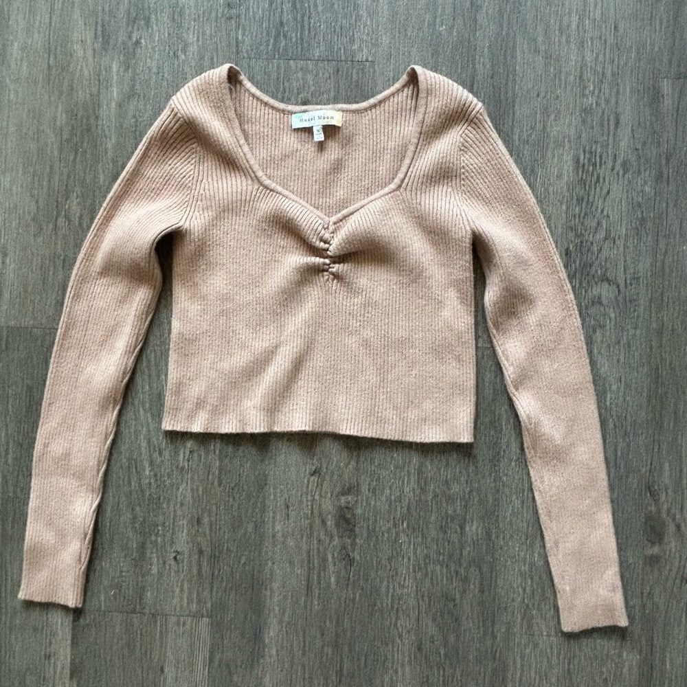 Hazel Moon Ribbed Knit Crop Top in Tan